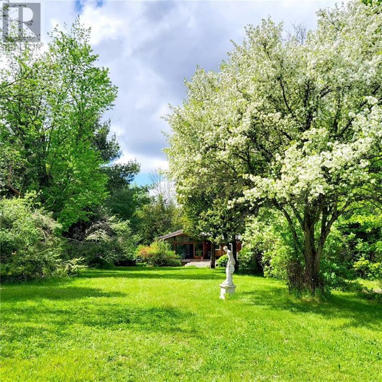 Property Photo:  571 Rideau River Road  ON K0G 1N0 