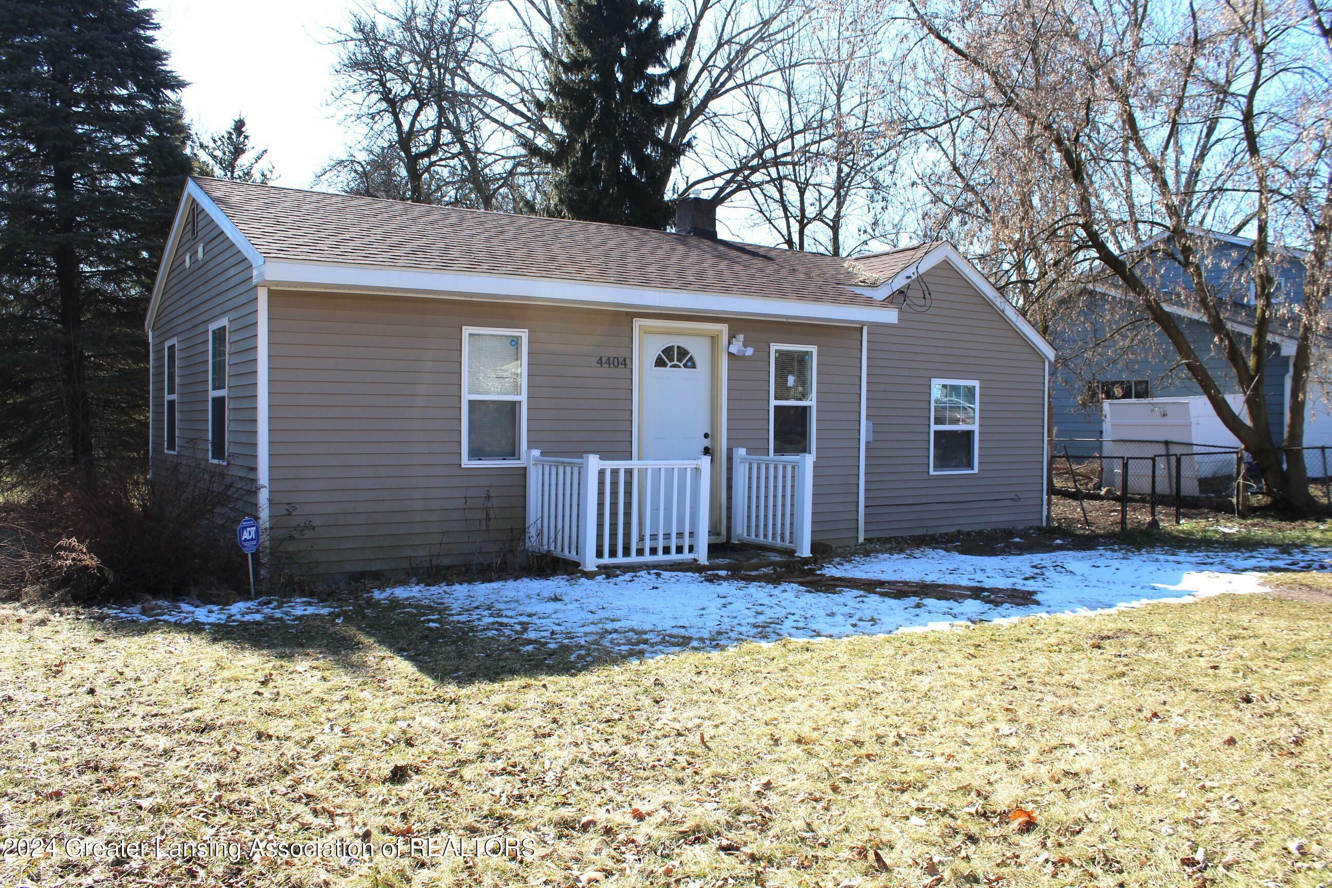 Property Photo:  4404 Ballard Road  MI 48911 