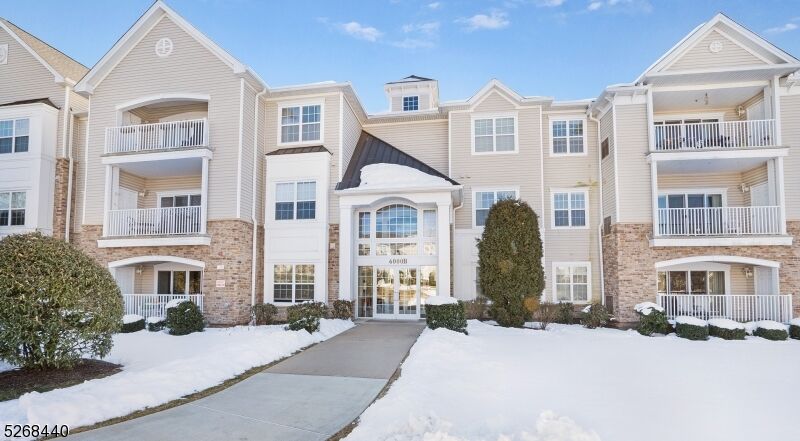Property Photo:  6107 Westover Way  NJ 08873 
