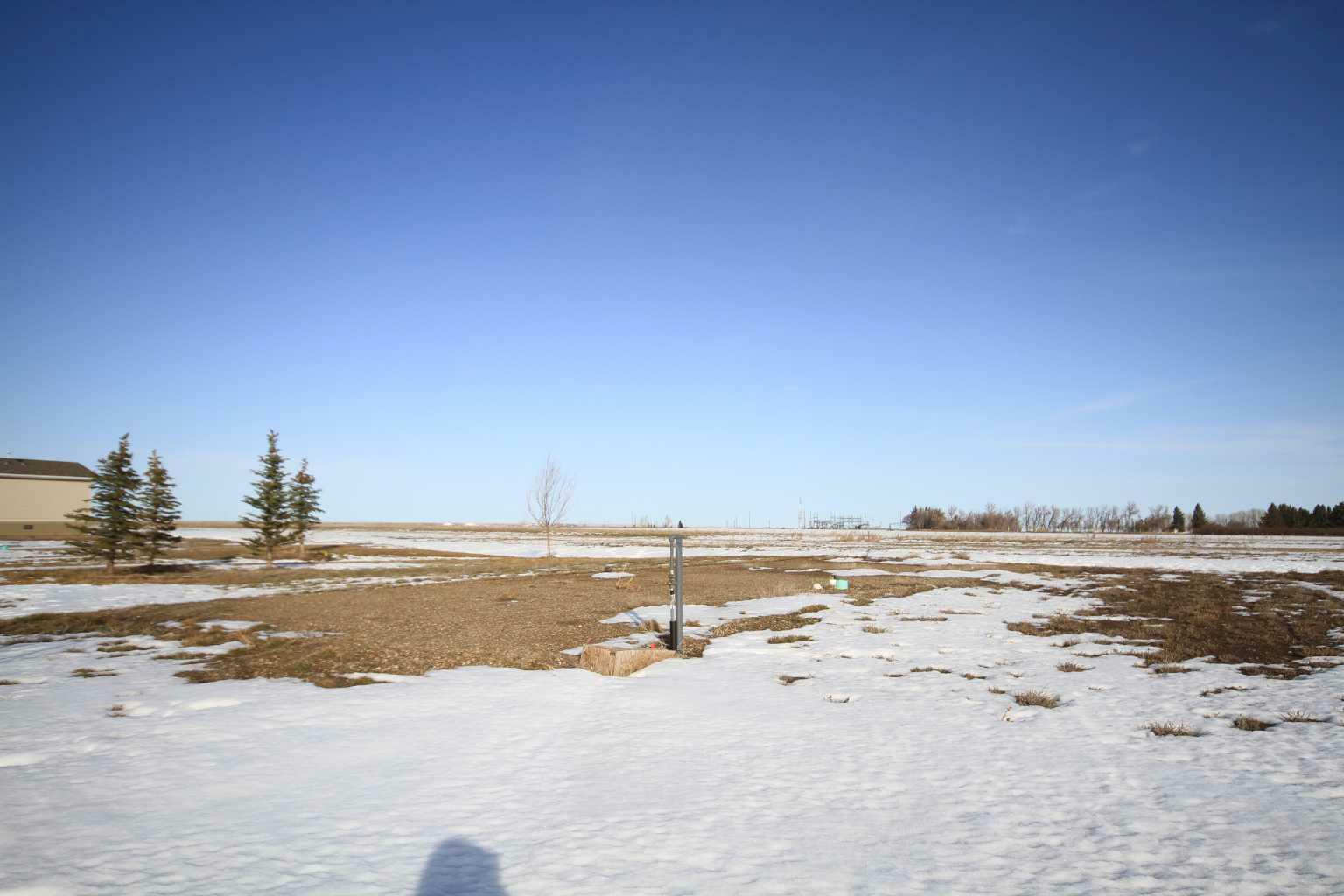Property Photo:  49 Meadows Way  AB T1G 0G7 