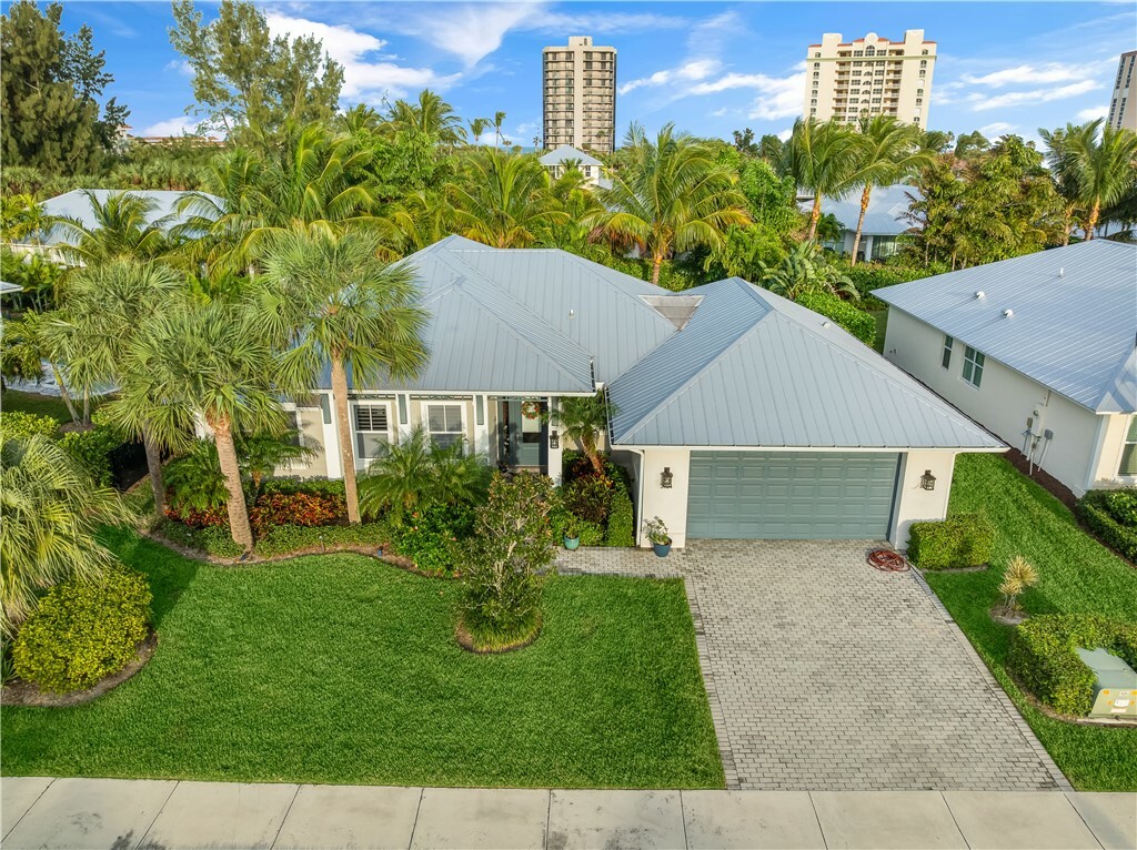 Property Photo:  3924 Shoreside Drive  FL 34949 