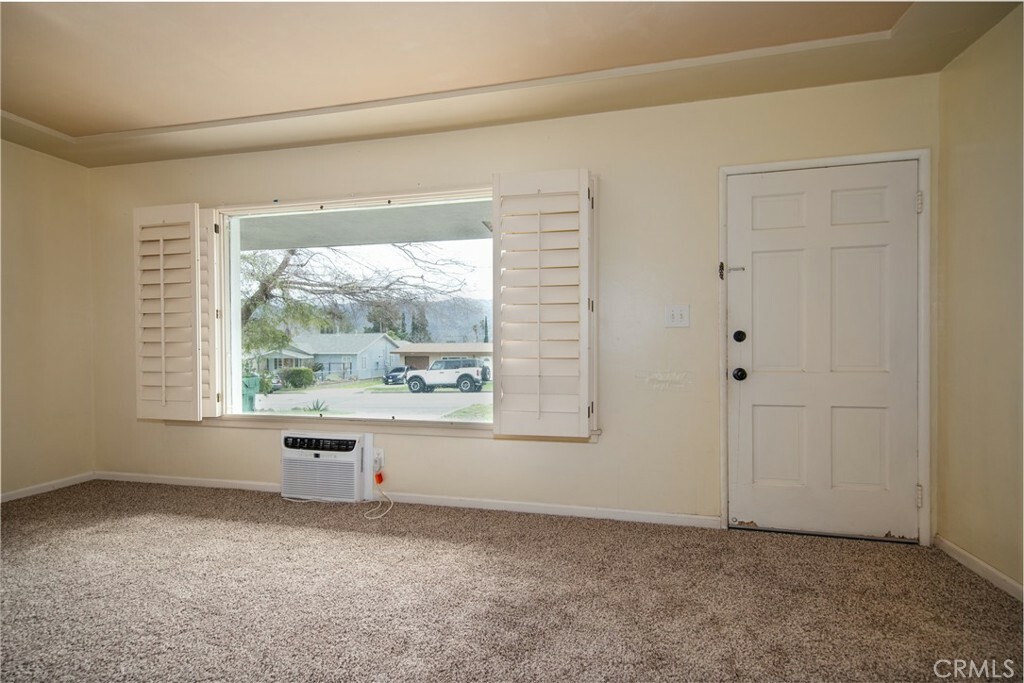 Property Photo:  1143 W Nicolet Street  CA 92220 