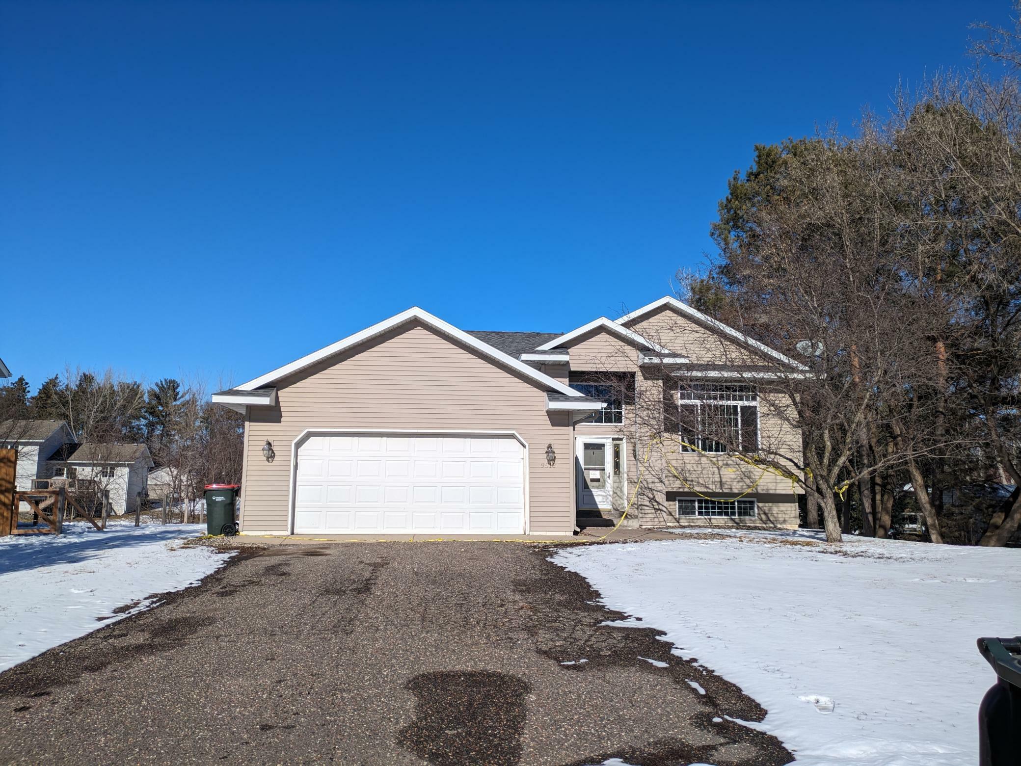 Property Photo:  9518 River Forest Drive  MN 55362 