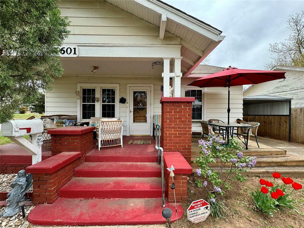 Property Photo:  601 S 12th Street  OK 73018 