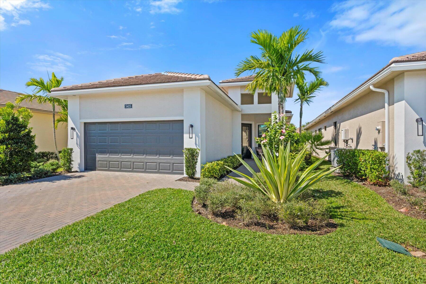 Property Photo:  5415 Santa Rosa Lane  FL 33470 