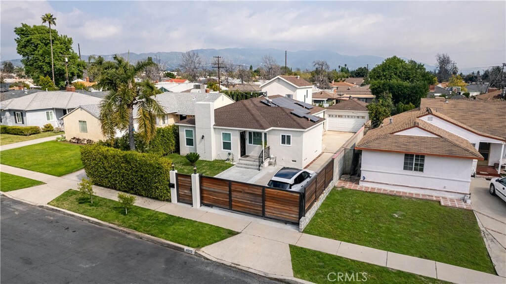 Property Photo:  6212 Cleon Avenue  CA 91606 