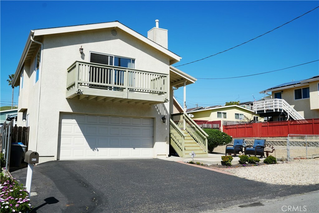 Property Photo:  421 Orcas Street  CA 93442 