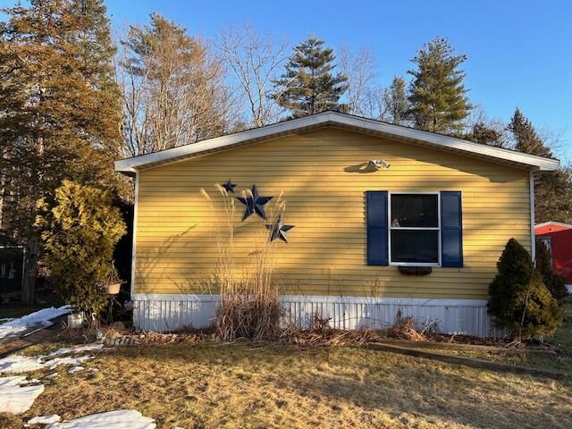 Property Photo:  45 Hilton Avenue  NH 03833 