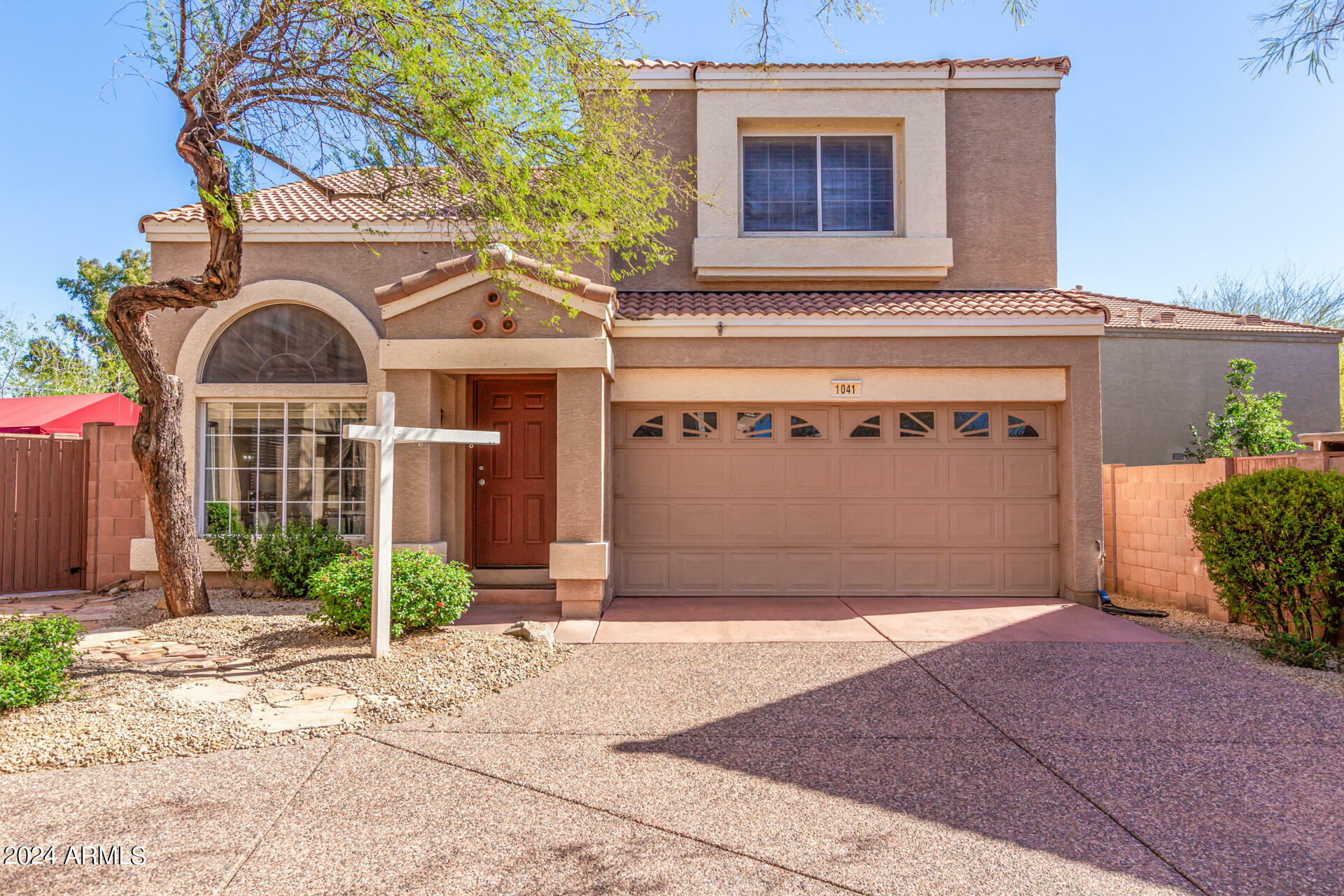 Property Photo:  17606 N 17th Place 1041  AZ 85022 