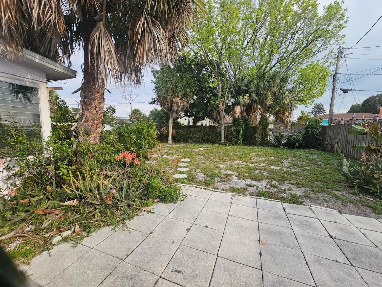 Property Photo:  320 84th Avenue  FL 33706 