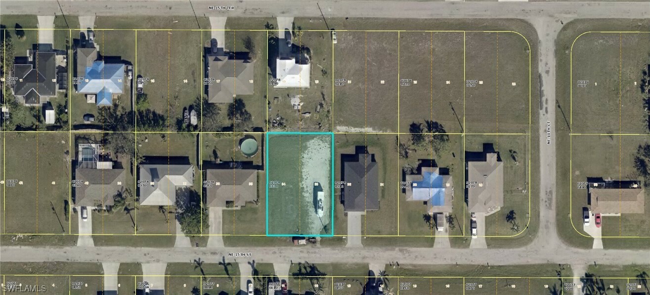 Property Photo: 1009 NE 15th Street FL 33909