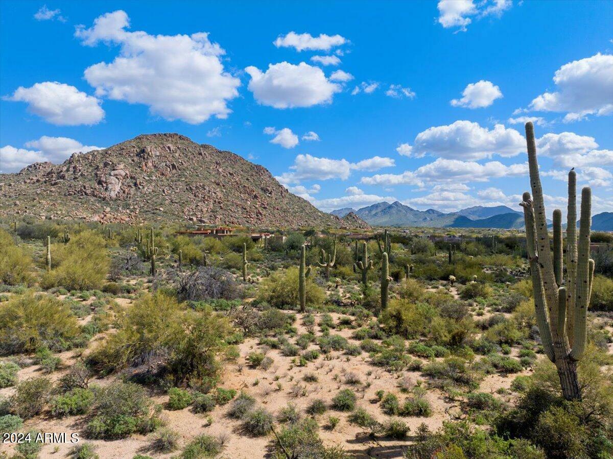 Property Photo: 9250 E Jomax Road - AZ 85262