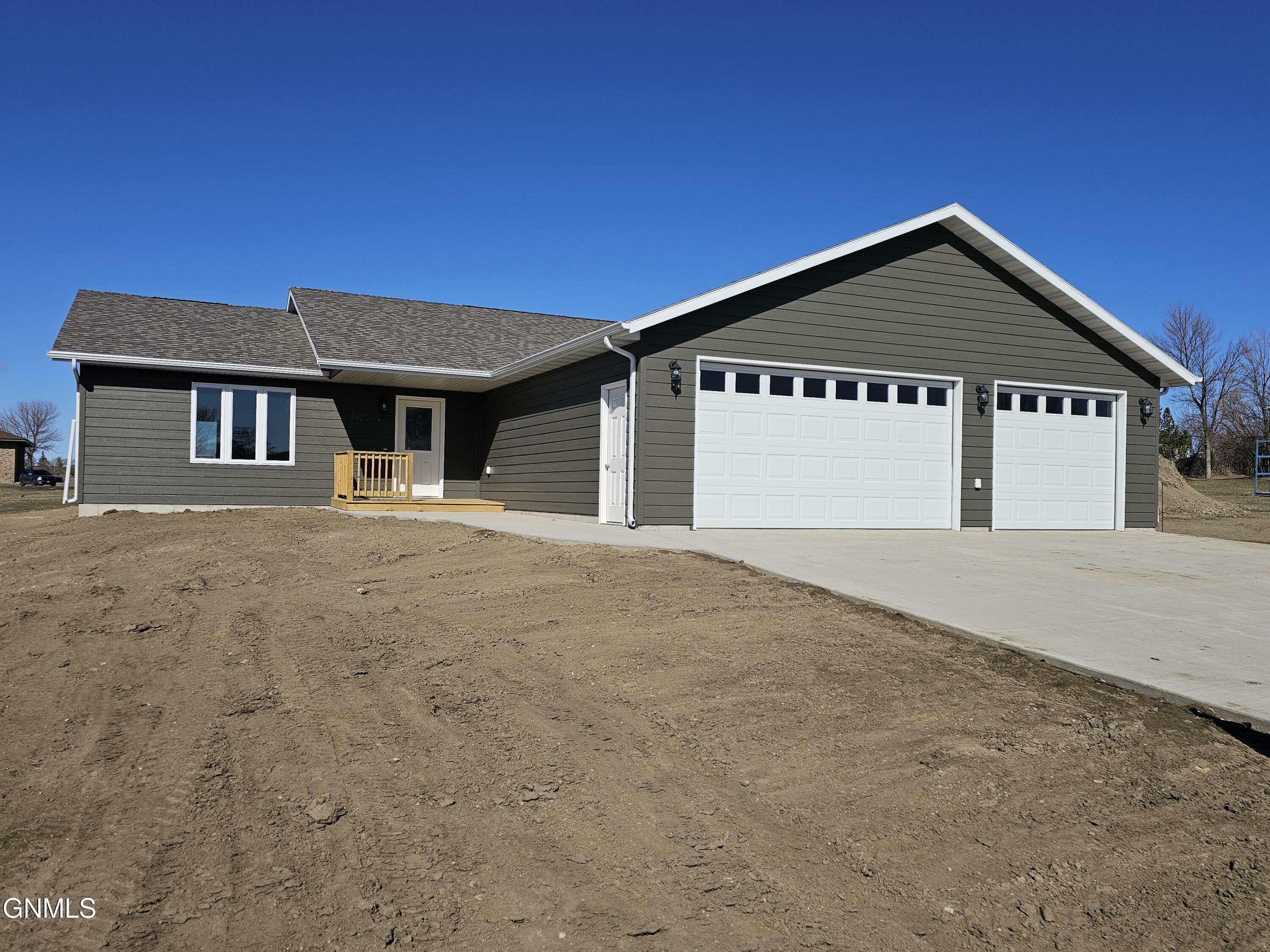 Property Photo:  1415 2nd Ave NW  ND 58523 