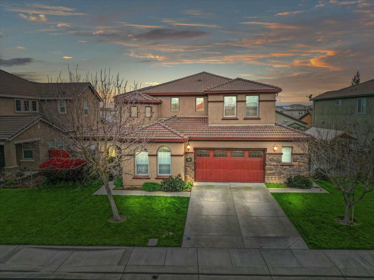 Property Photo:  910 Glen Abbey Drive  CA 95336 