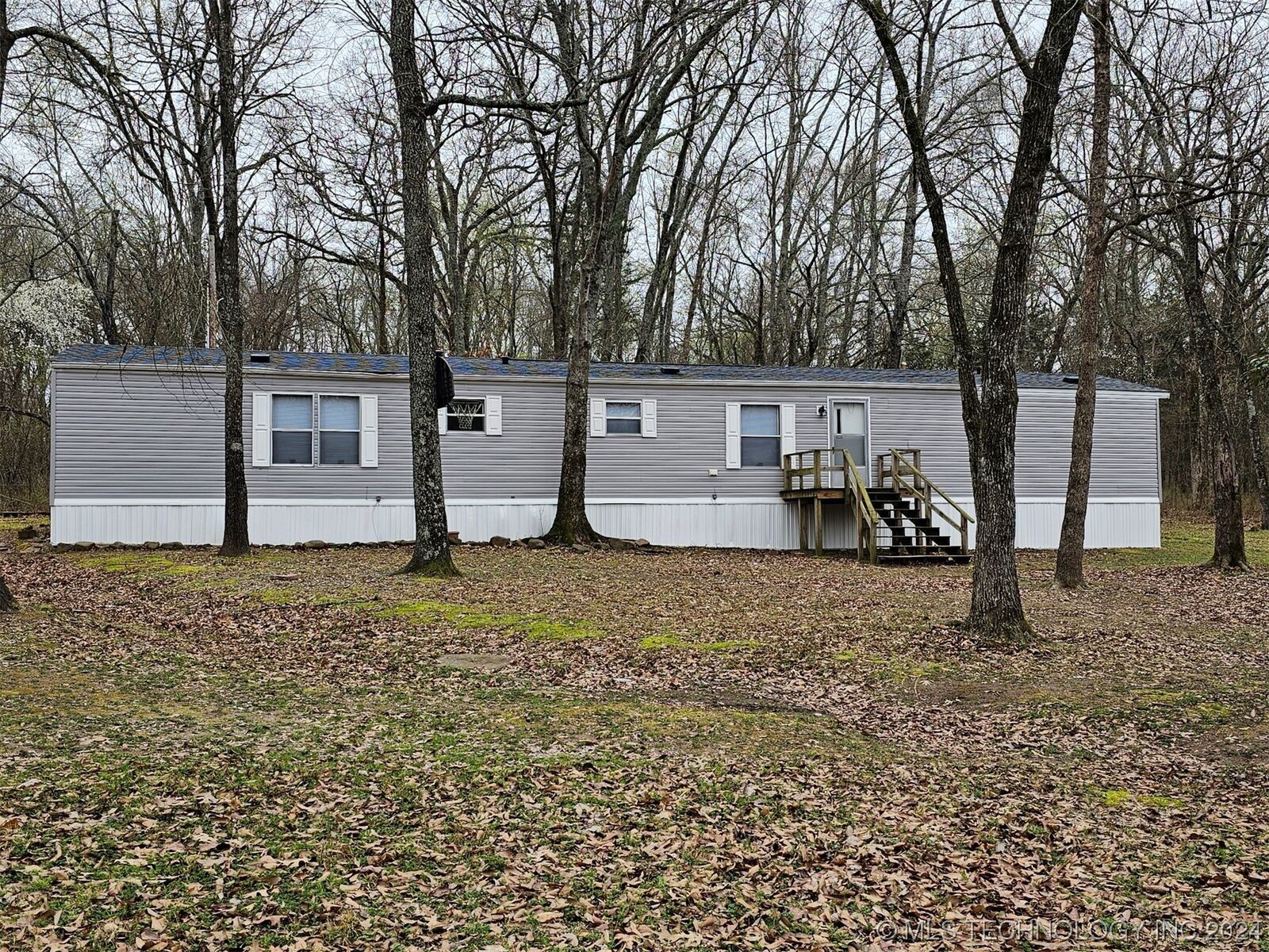 Property Photo:  98384 S 4471 Rd  OK 74435 