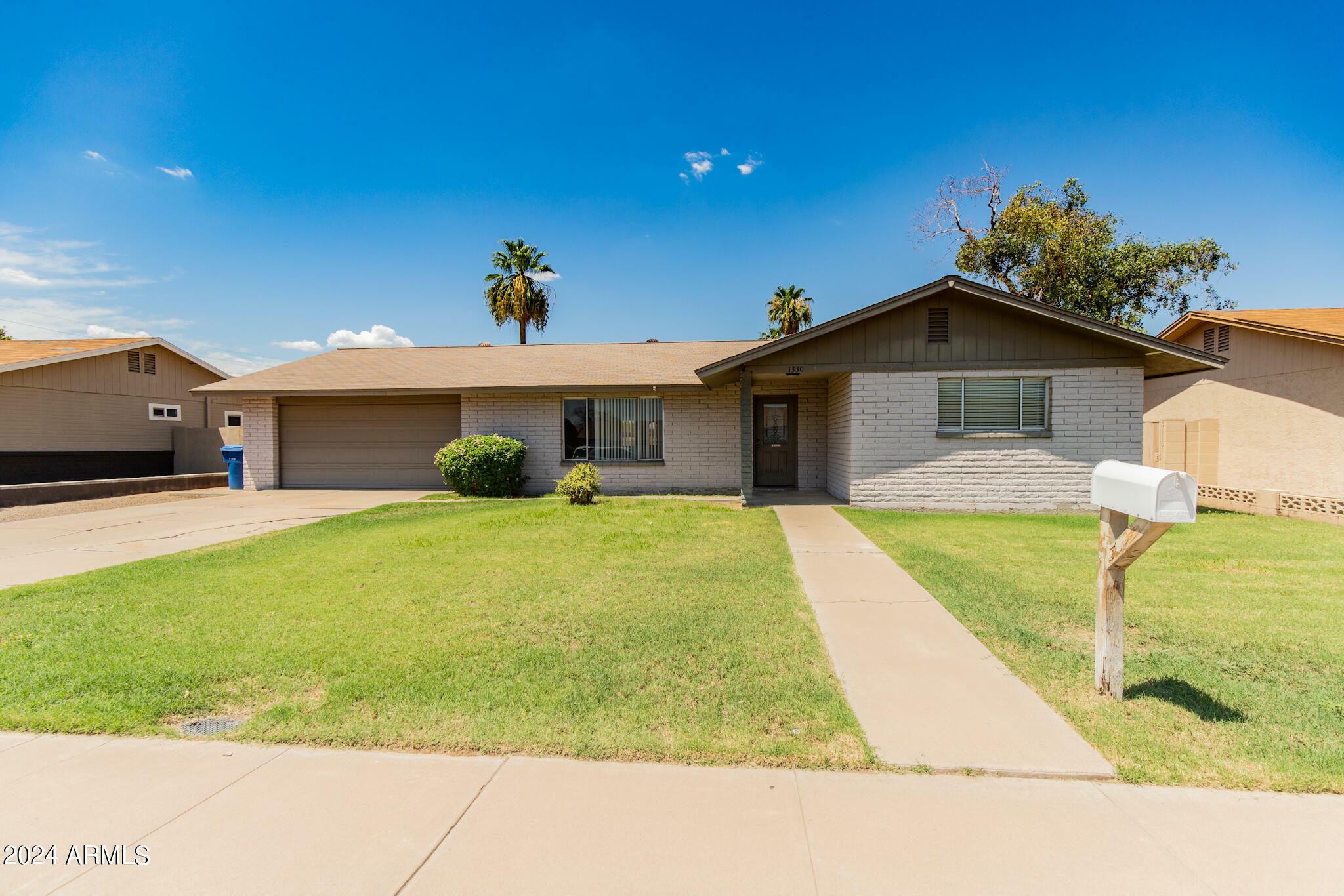 Property Photo:  1330 W 12th Street  AZ 85281 