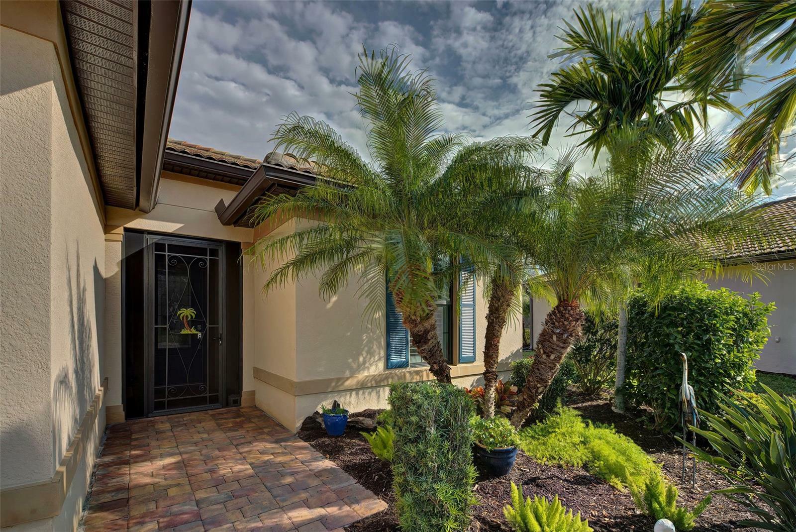 Property Photo:  13908 Karina Street  FL 34293 