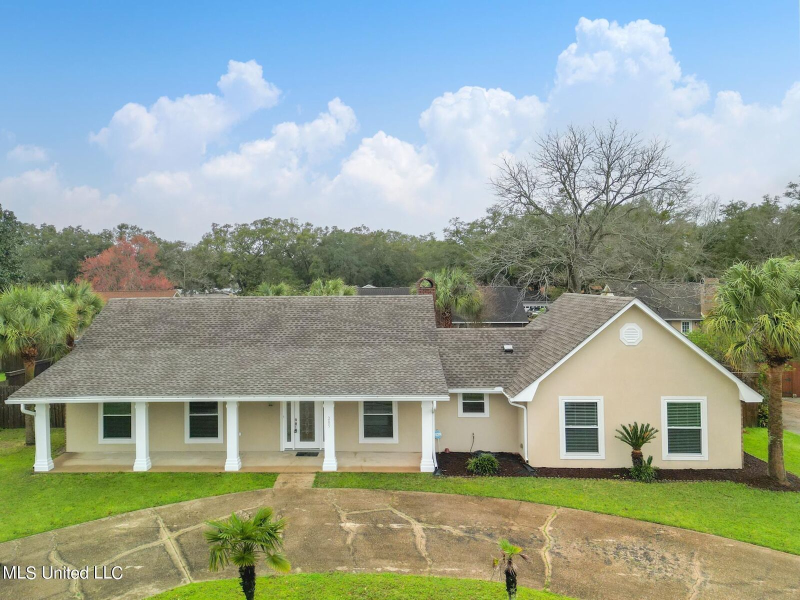 Property Photo:  205 Royal Drive  MS 39560 