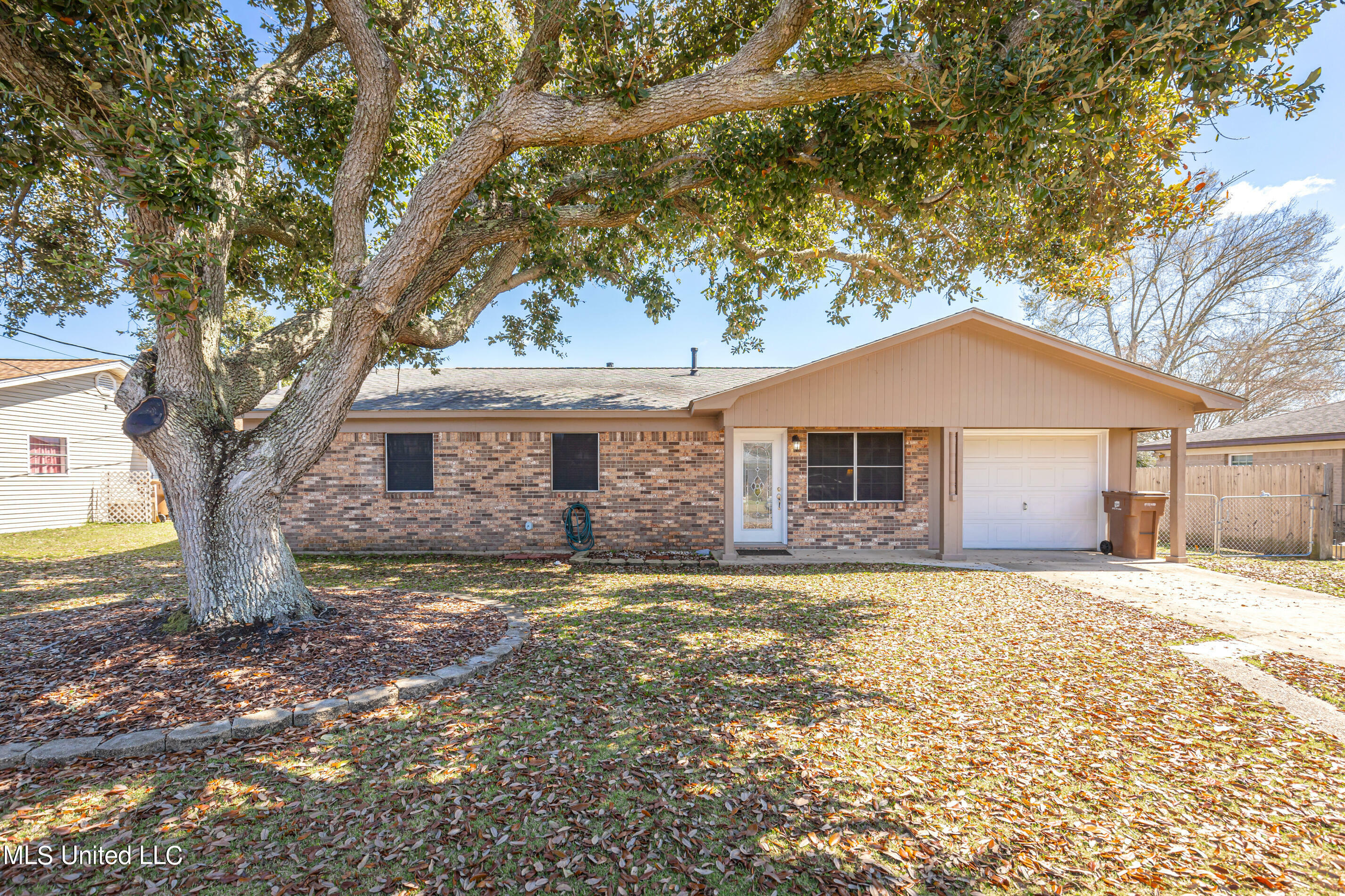 Property Photo:  516 Vicki Drive  MS 39540 