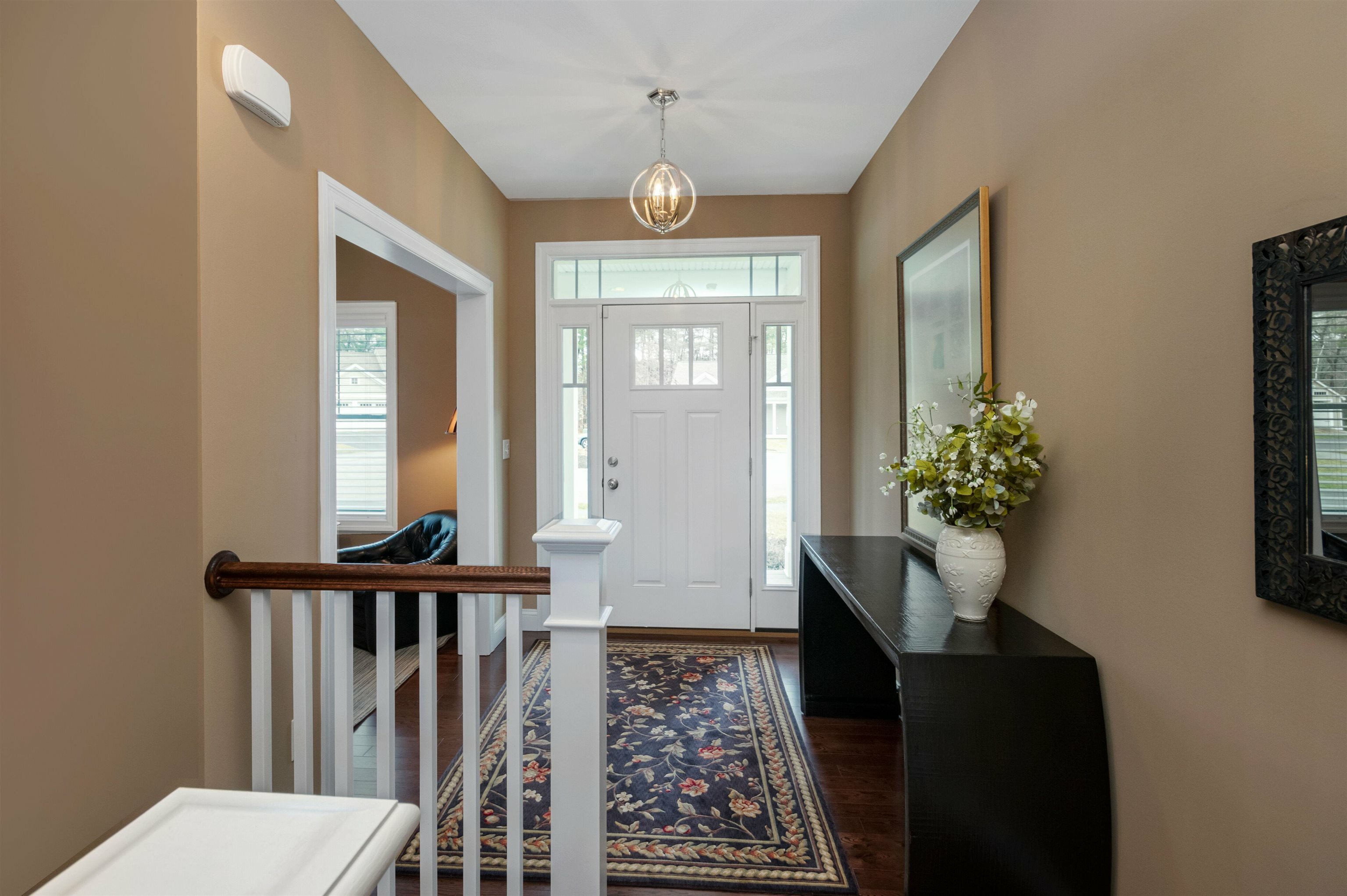 Property Photo: 8 Serenity Lane NH 03062