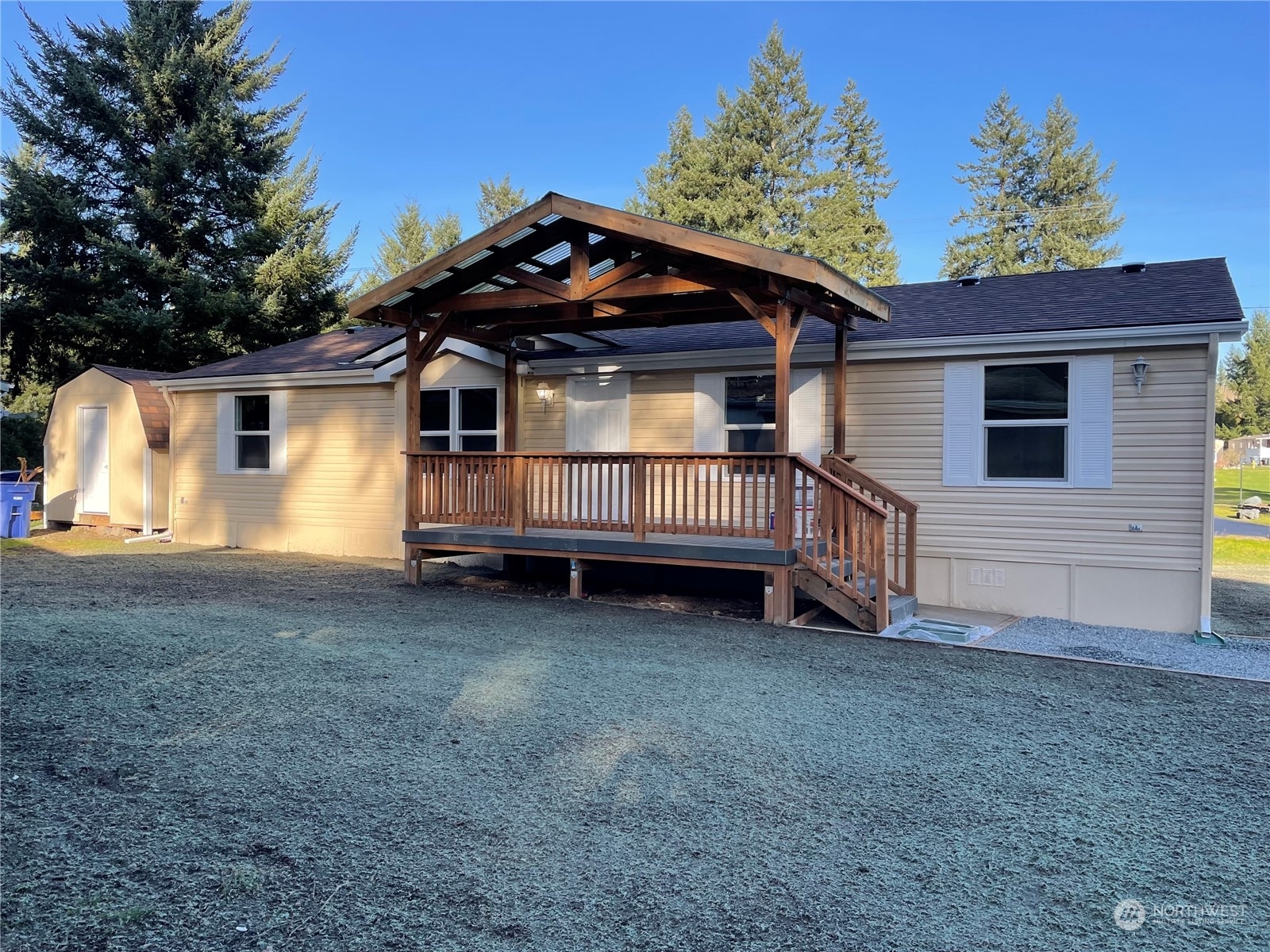 Property Photo: 8917 226th Street Ct E 40 WA 98338