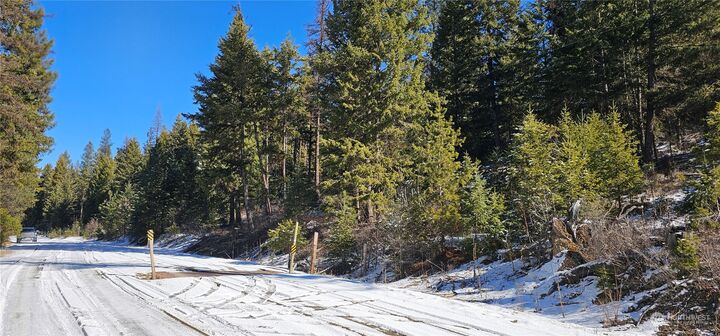 Property Photo:  664  Lundimow Meadows Road  WA 99118 