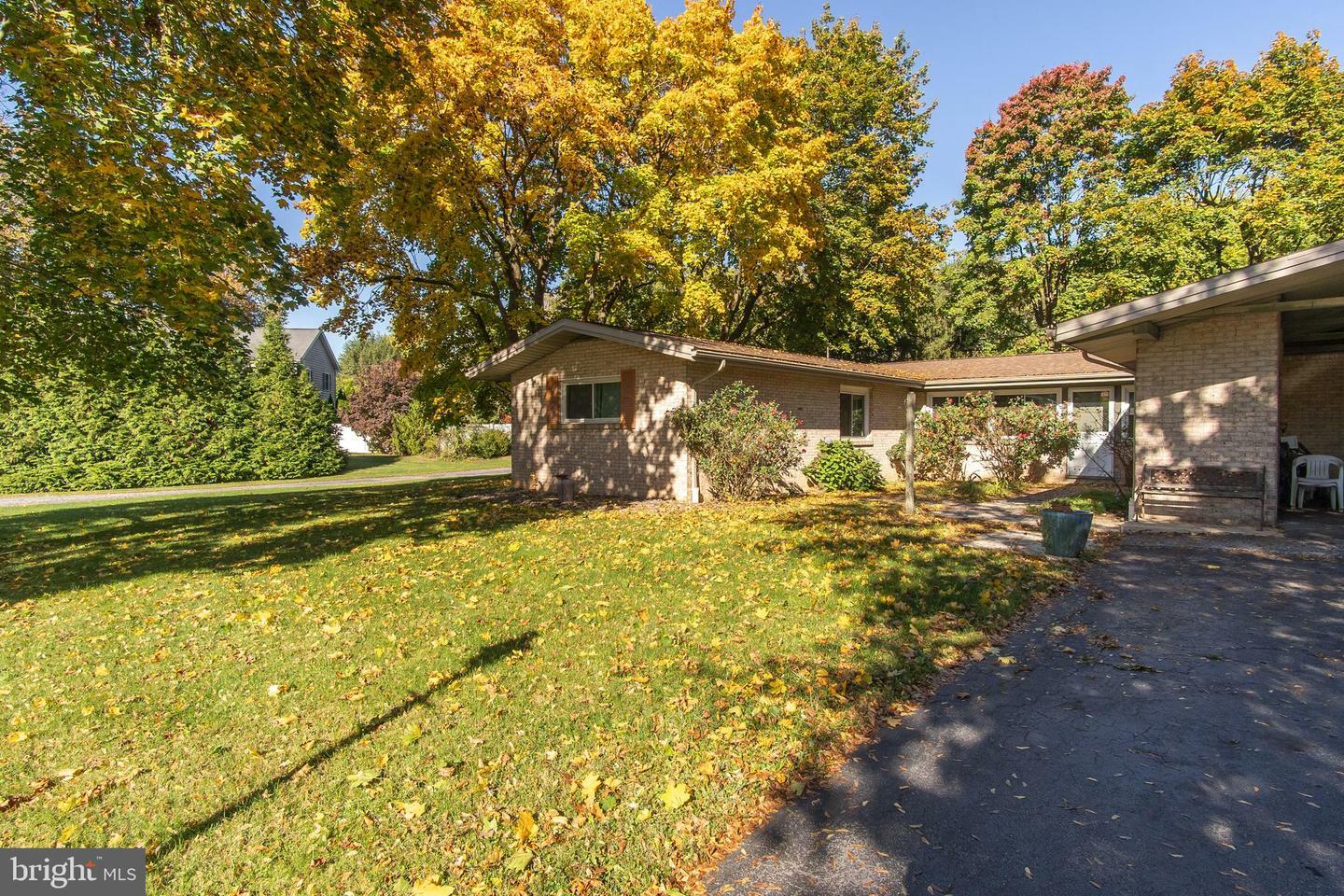 Property Photo:  1037 Stony Bridge Drive  PA 17202 