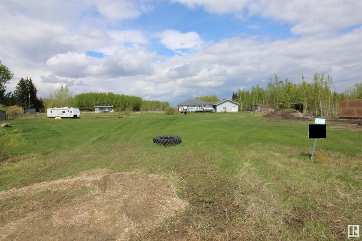 Property Photo: 204 57328 Range Road 30 AB T0E 0X0