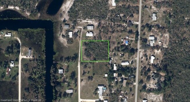 Property Photo: 21 Vacation Drive FL 33960