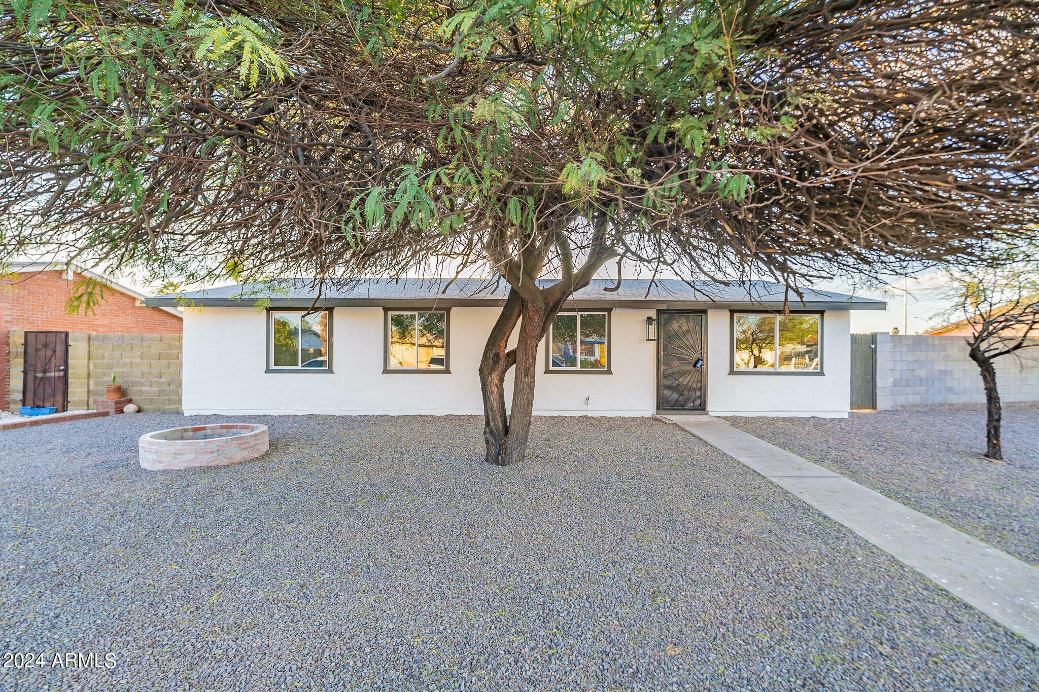 Property Photo:  14618 N 52nd Drive  AZ 85306 