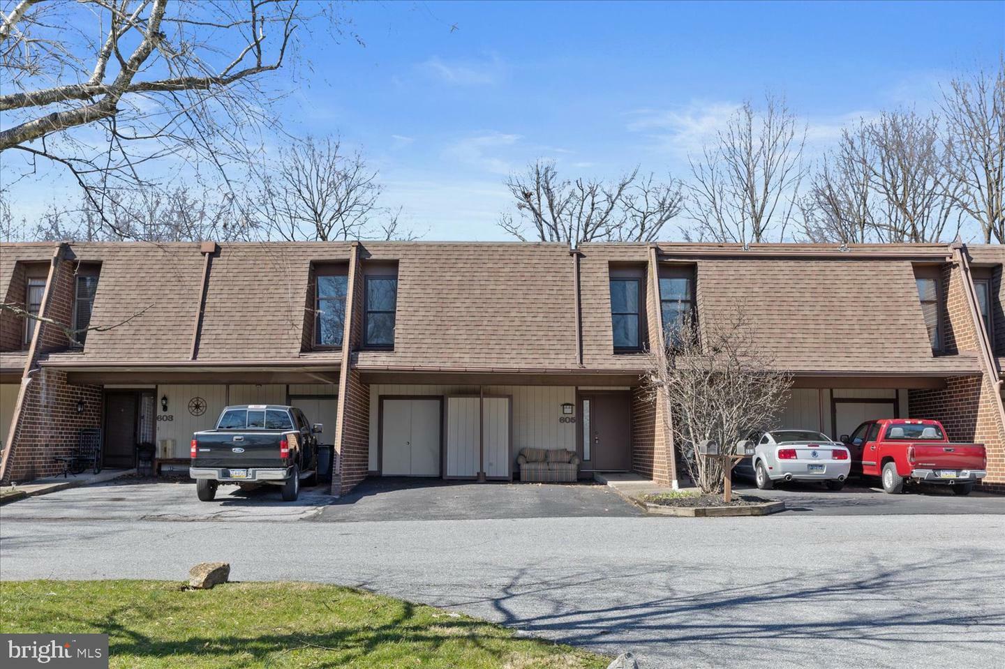 Property Photo: 605 Cedar Ridge Lane PA 17055