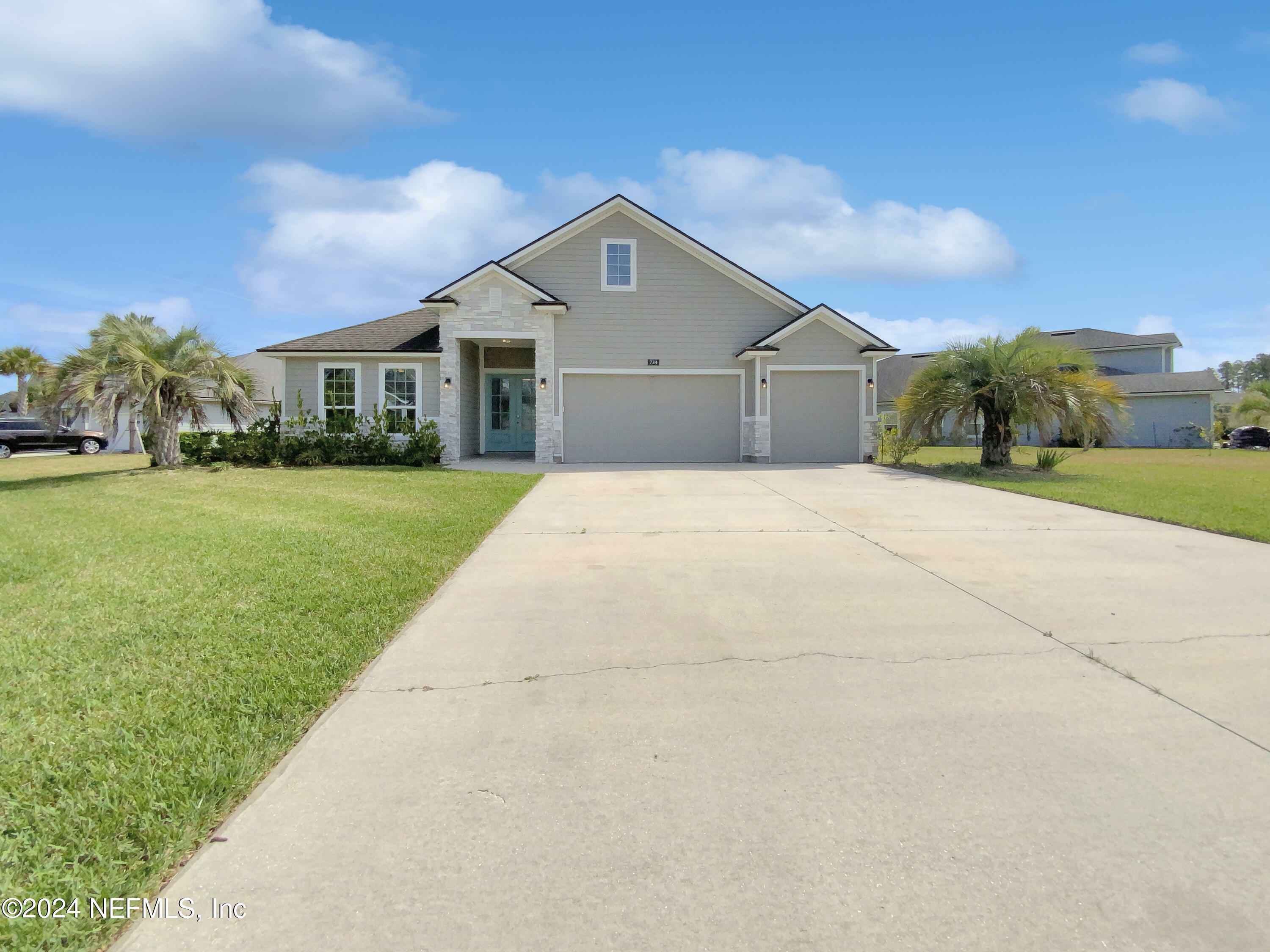 Property Photo:  734 Bent Creek Drive  FL 32259 