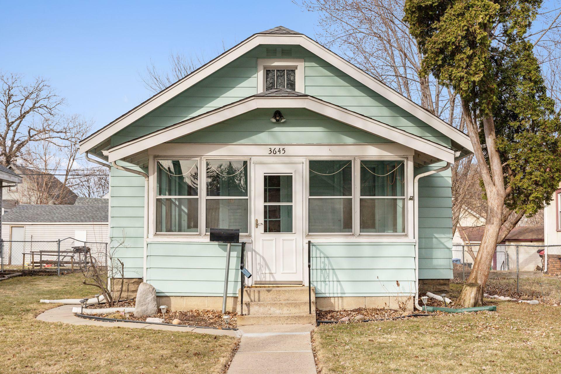 Property Photo:  3645 Logan Avenue N  MN 55412 