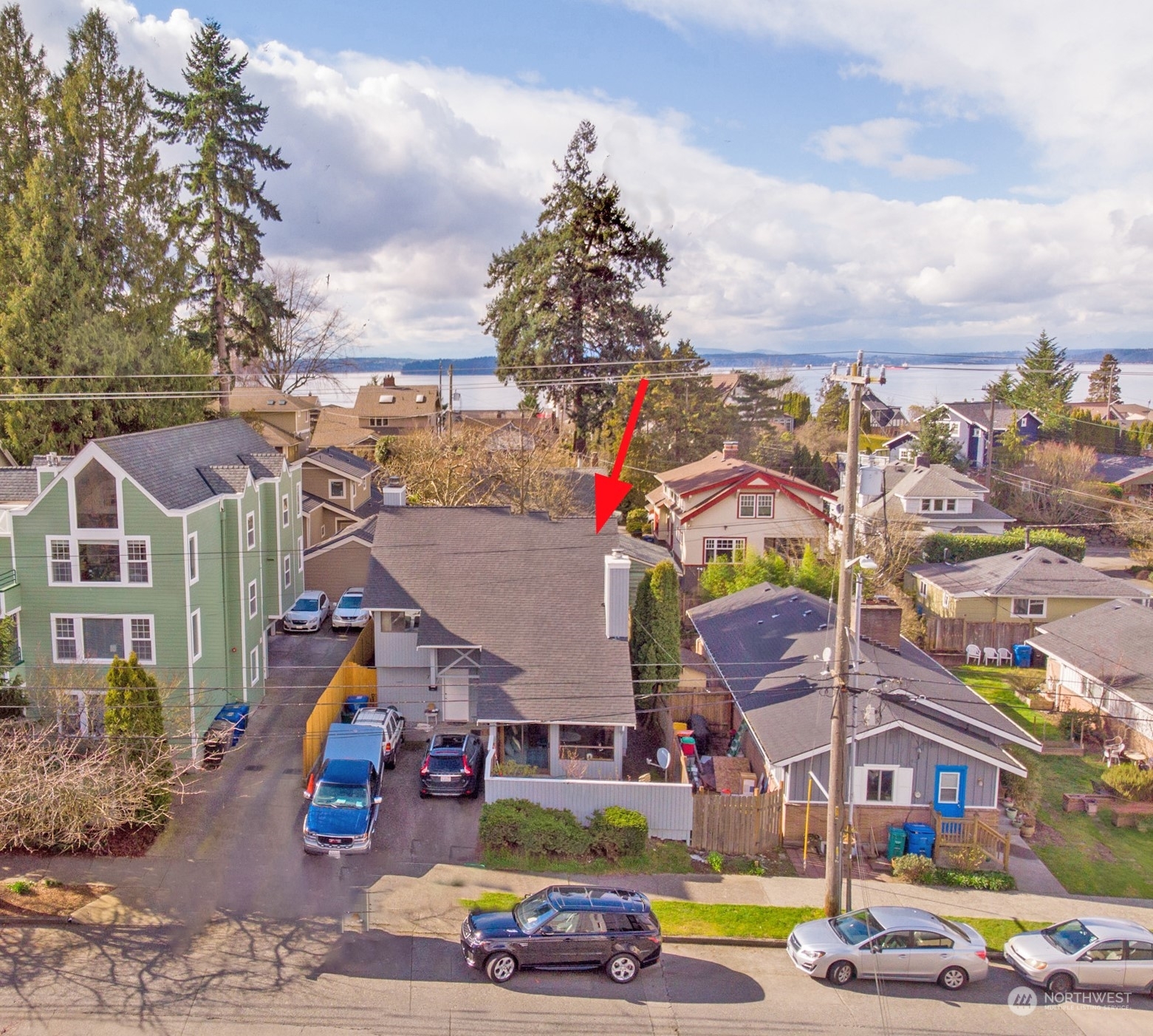 Property Photo:  7311 47th Avenue SW  WA 98136 