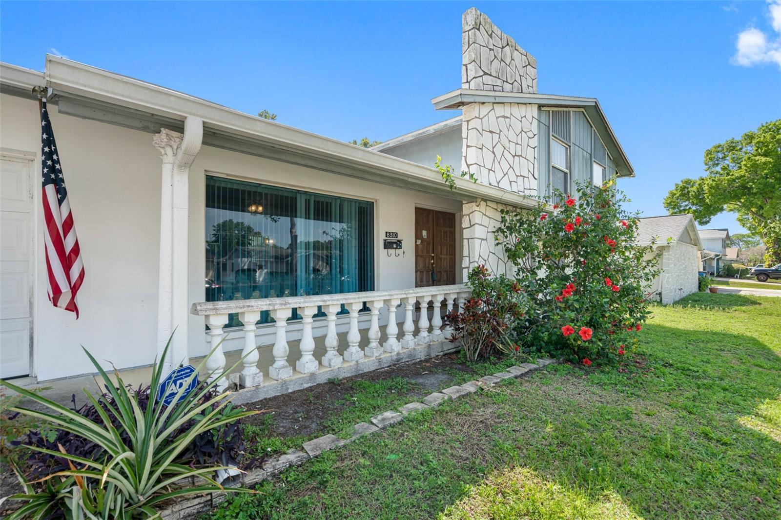 Property Photo: 8310 Fountain Avenue FL 33615