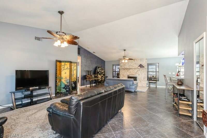 Property Photo:  6670 Pangola Road  FL 33905 