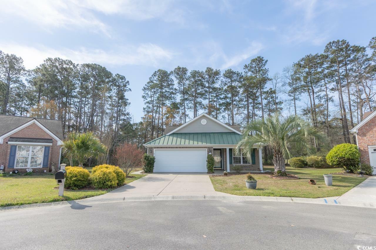 Property Photo:  11 Palmetto Pl.  SC 29576 