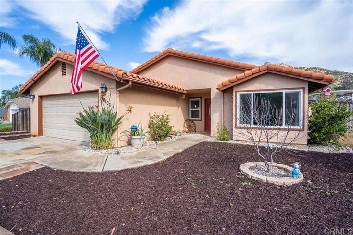 Property Photo:  26106 Matlin Rd  CA 92065 