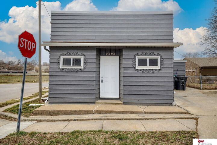 5848 S 21 Street  Omaha NE 68107 photo