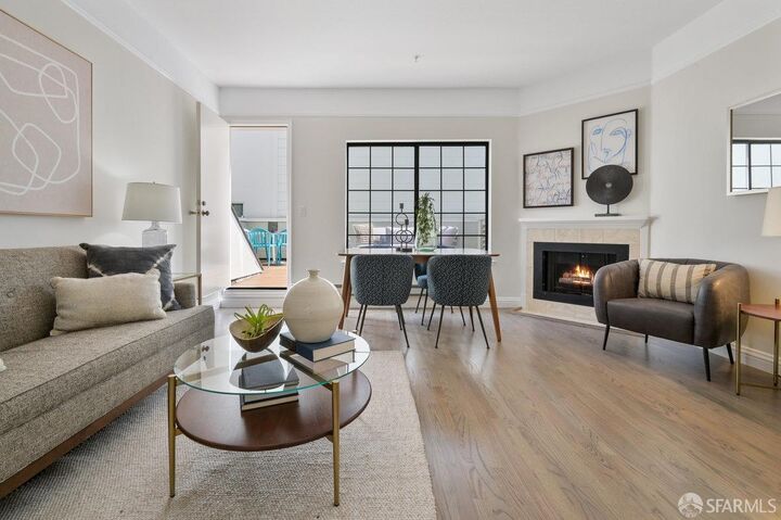 Property Photo: 400 Avila Street 106 CA 94123