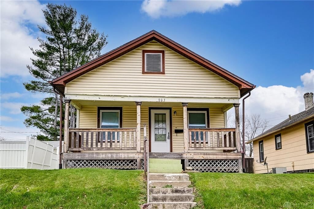 Property Photo: 903 Homestead Avenue OH 45503