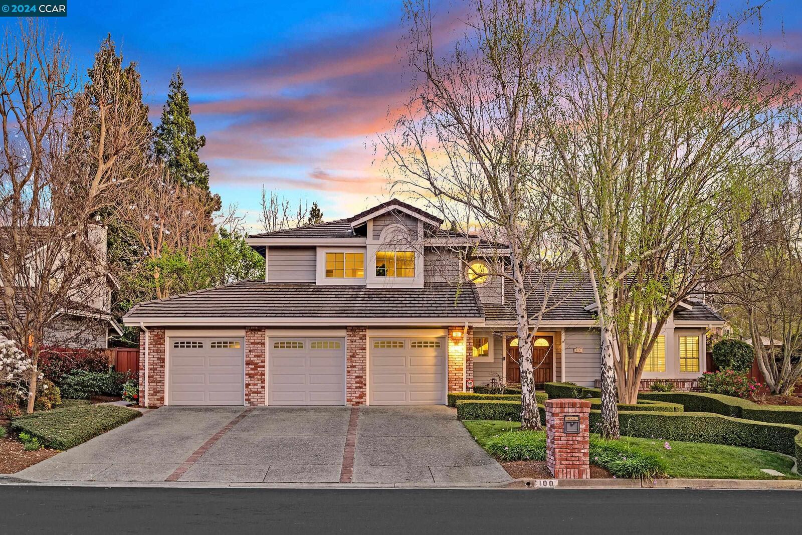 Property Photo: 100 Carole Meadows Ct CA 94506
