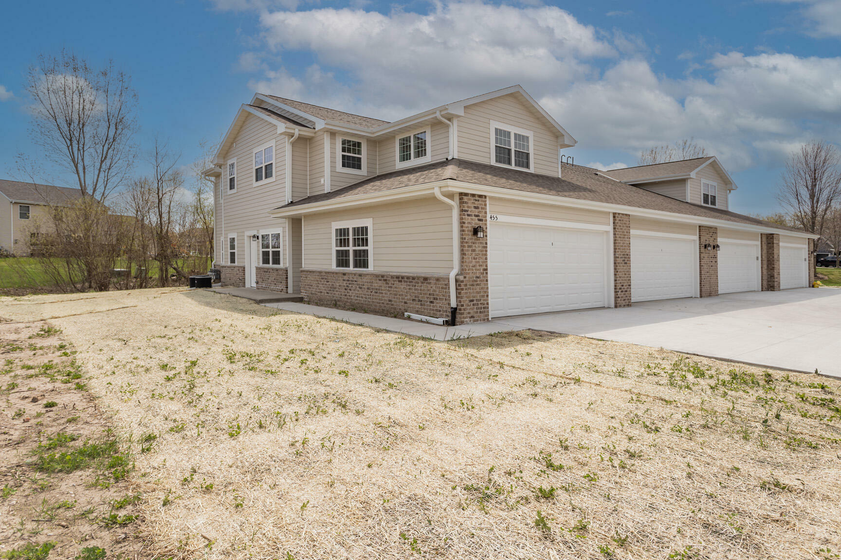 Property Photo: 445 Hillary Cir A WI 53038