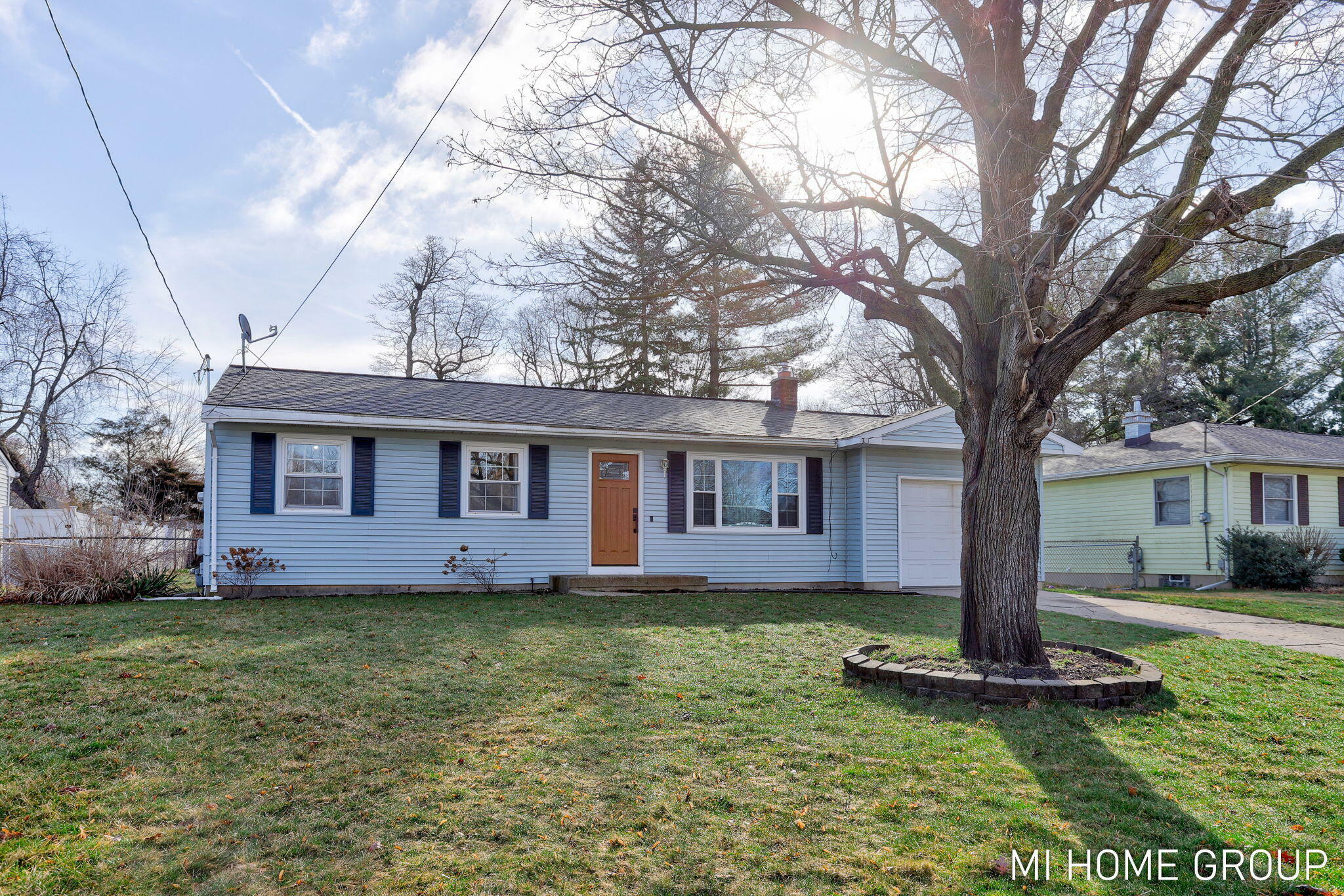 Property Photo: 5506 Pinebrook Avenue SE MI 49548