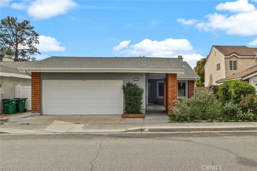 Property Photo:  29 Muir  CA 92620 