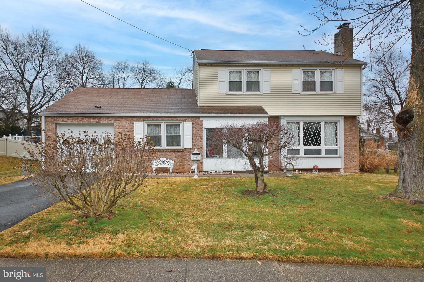 Property Photo:  705 Wissahickon Avenue  PA 19446 