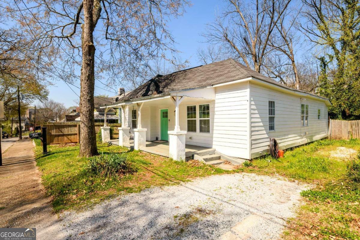 Property Photo:  112 Brown Avenue SE  GA 30315 