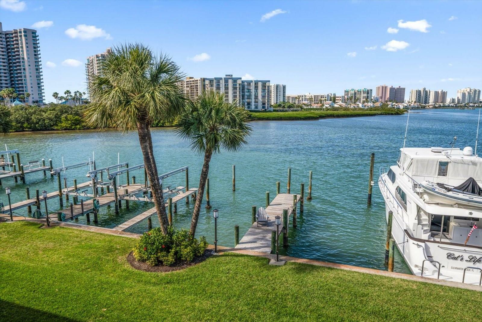 Property Photo:  144 Marina Del Rey Court  FL 33767 