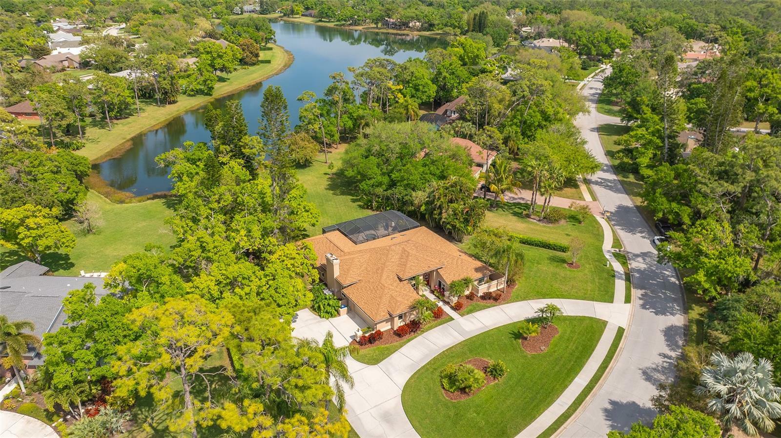 Property Photo:  7311 Weeping Willow Drive  FL 34241 