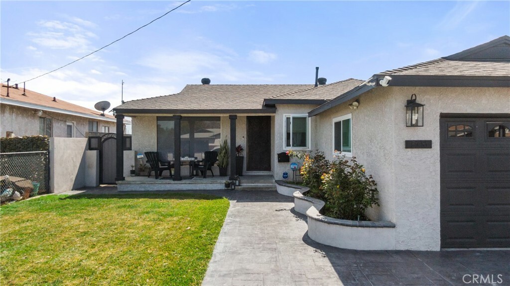 Property Photo:  1508 W 156th Street  CA 90220 